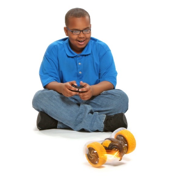 NWOB: NEW BRIGHT- Remote Control TumbleBee - Picture 3 of 7